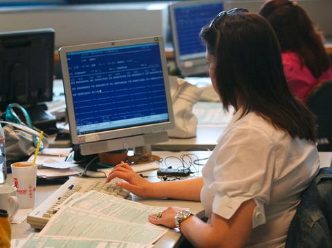 Παγκόσμιος... big brother για όλα τα εισοδήματα