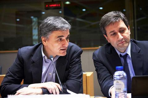 Τα εφιαλτικά μέτρα και τα «αντίδωρα» που συμφωνήθηκαν στις Βρυξέλλες